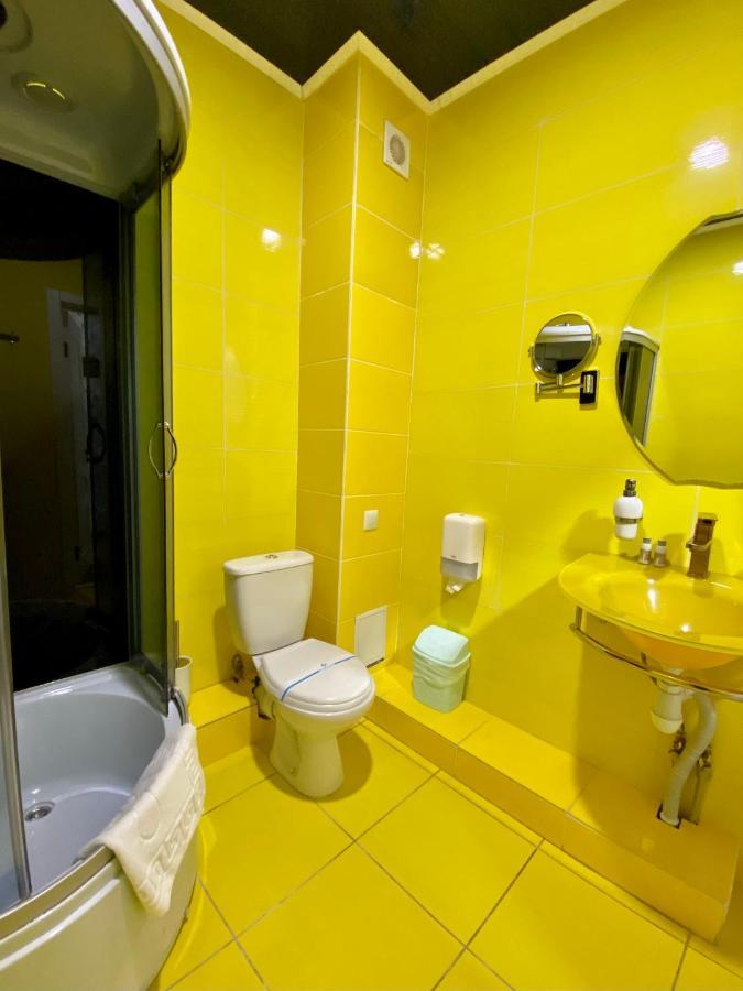 Hotel Royal Poltava Buitenkant foto