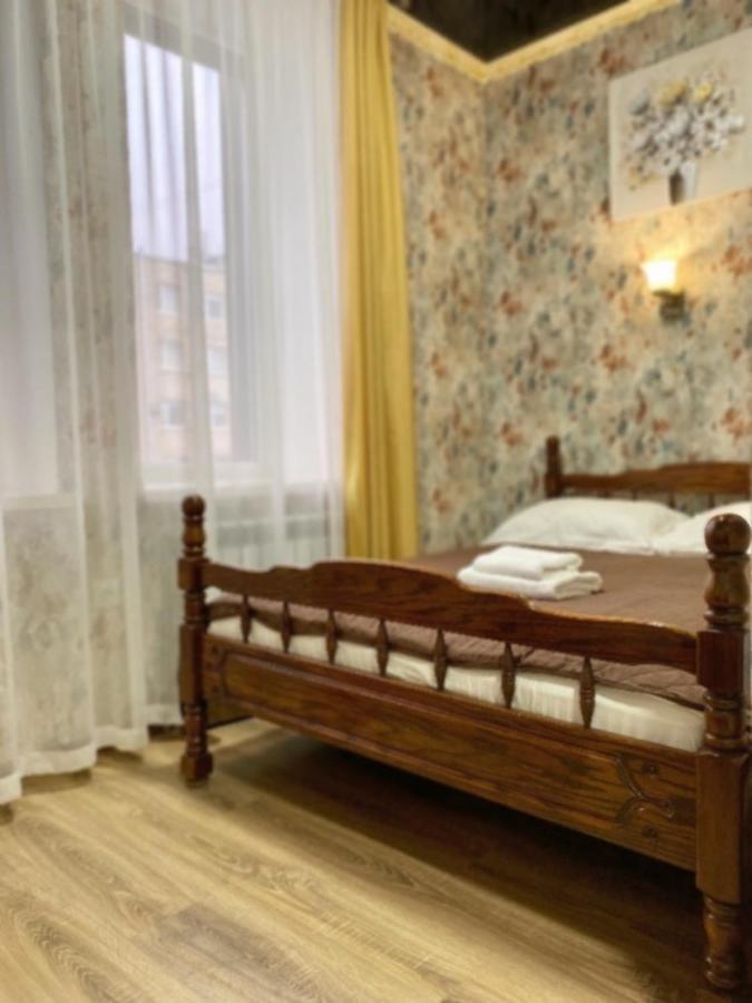 Hotel Royal Poltava Buitenkant foto